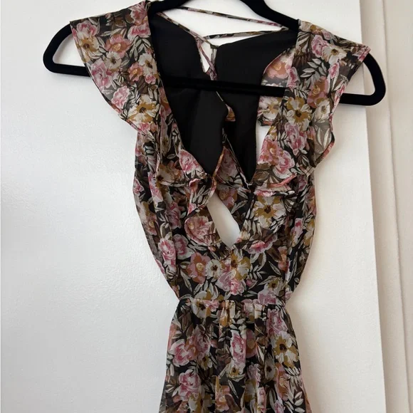 Astr Floral Maxi Dress - Picture 3 of 6